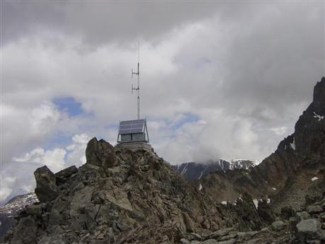 Les-reseaux-de-radio-des-secours-en-montagne-continuent-a-payer-la-redevance-malgre-les-plaintes-des-elus-et-professionnels-de-la-montagne.-photo-j.veyret