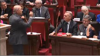 En présence du 1er Ministre Jean Marc AYRAULT, Michel SAPIN annonce la création d'un groupe de travail interministériel sur la saisonnalité et la pluriactivité